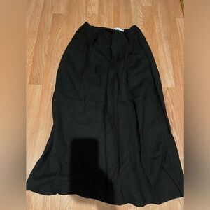 Cut loose Black linen Skirt Size S